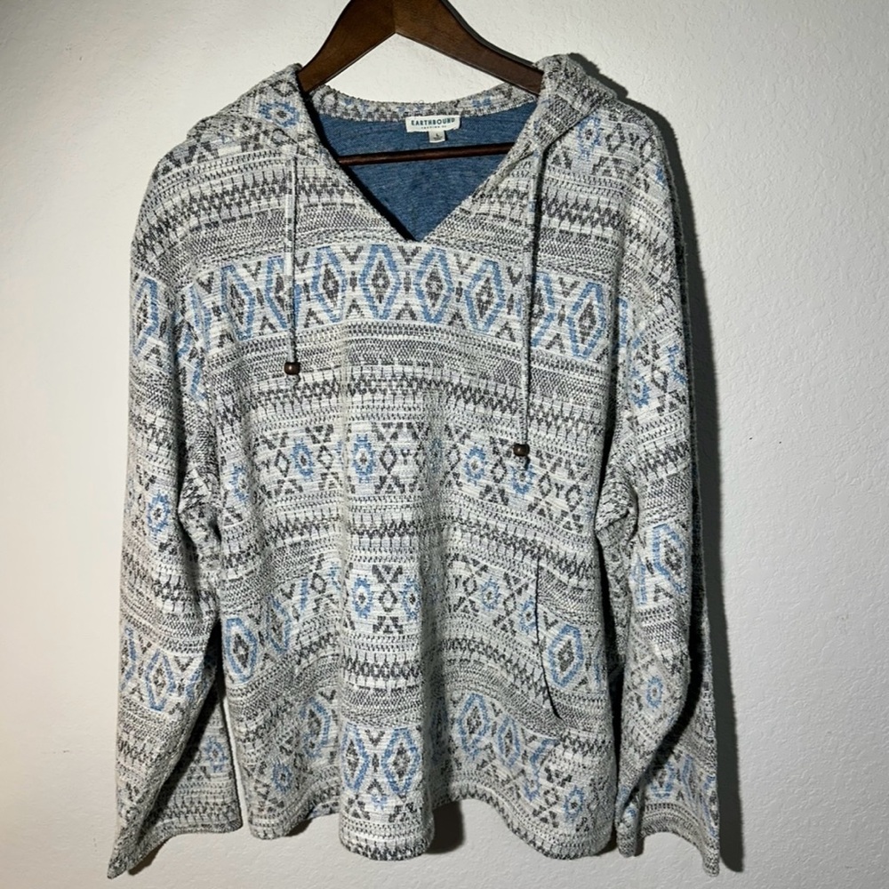 EARTHBOUND Blue, White, and Gray Knit Top with hood